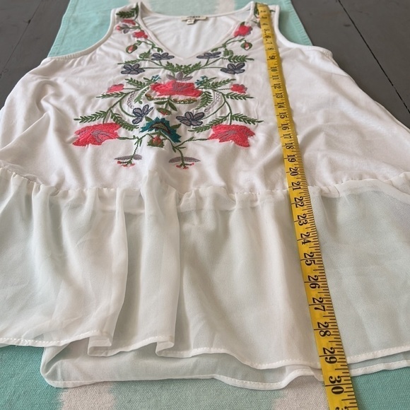 Umgee Floral Embroidered V-Neck Sleeveless Tunic Tank Top - Picture 12 of 12